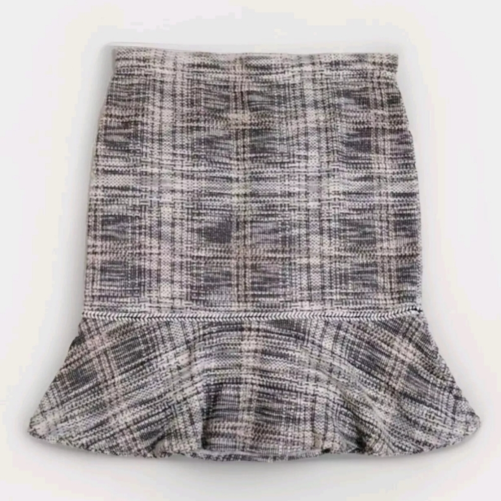 NWT Max Studio Textured Tweed Peplum Pencil Skirt Stretch Knit Medium Workwear